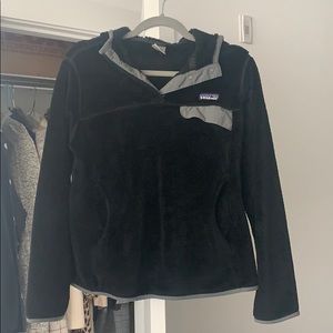 Patagonia Re-tool Snap-T with hood